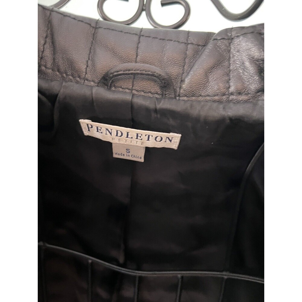 Pendleton Black Quilted Leather Lined Buttoned Lo… - image 3